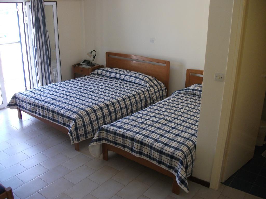Kefalonia Grand Argostoli  Room photo