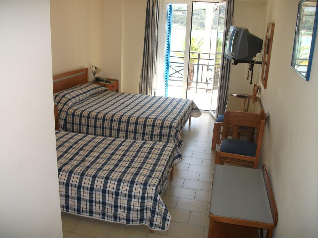Kefalonia Grand Argostoli  Room photo